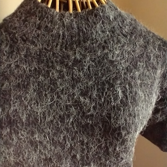 Elegant Gray Women's Sweater Dress - Picture 5 of 10